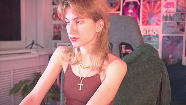 LuxRayi online show from January 16, 2025, 6:14 am