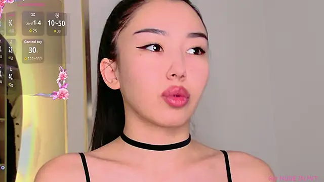 Snapshot of saranmia chatting on October 30, 2025, 9:22 am saranmia online show from October 30, 2025, 9:22 am