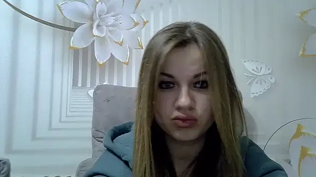 TinaFun4u online show from February 17, 2025, 9:08 pm