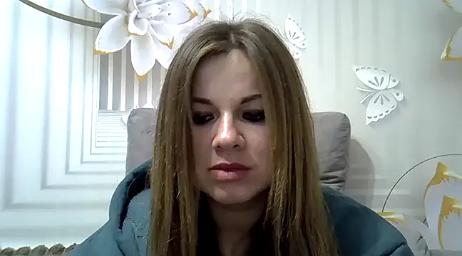 TinaFun4u online show from February 19, 2025, 8:41 pm