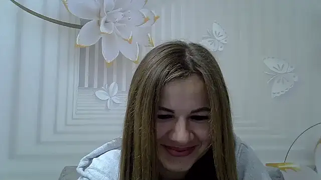 TinaFun4u online show from November 29, 2025, 9:18 pm