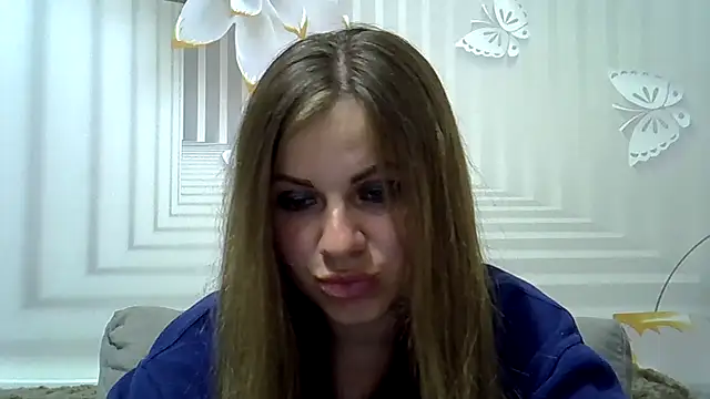 Snapshot of TinaFun4u chatting on April 15, 2026, 8:09 pm TinaFun4u online show from April 15, 2026, 8:09 pm