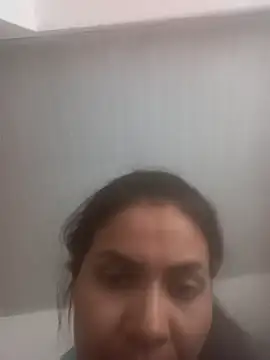 02julieta online show from December 16, 2024, 7:32 pm