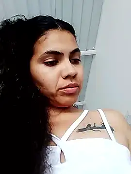 02julieta online show from October 19, 2025, 9:26 pm