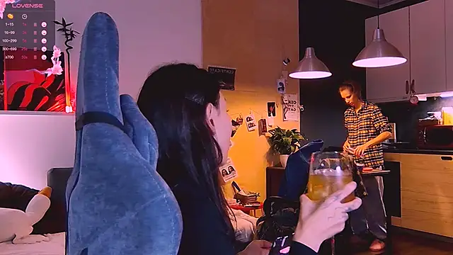 Snapshot of KatiKate chatting on October 20, 2025, 5:13 pm KatiKate online show from October 20, 2025, 5:13 pm