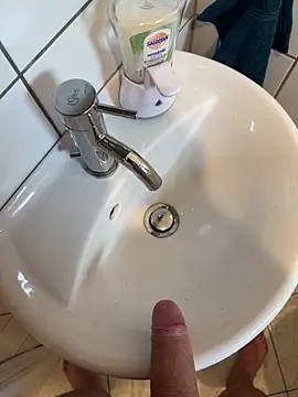 Abenteuerman online show from December 8, 2024, 12:08 pm