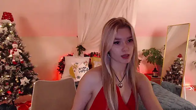 Snapshot of BattyMelody chatting on December 11, 2024, 6:31 pm BattyMelody online show from December 11, 2024, 6:31 pm