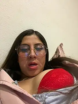 girl anni online show from January 26, 2025, 12:05 am