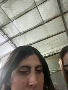 girl anni online show from October 11, 2025, 3:28 am