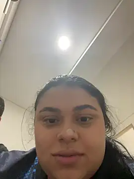 alissonfernandez  online show from January 8, 2025, 4:34 am