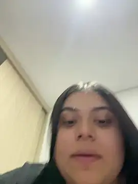 alissonfernandez  online show from January 9, 2025, 1:08 am