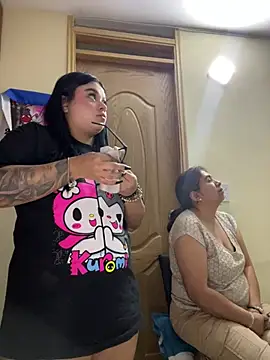 Snapshot of alissonfernandez_ chatting on March 14, 2026, 11:04 am alissonfernandez online show from March 14, 2026, 11:04 am