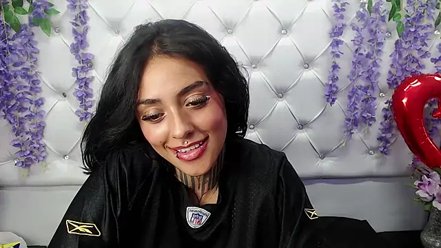 Snapshot of Lovely_celeste chatting on March 11, 2025, 6:10 am Lovely celeste online show from March 11, 2025, 6:10 am