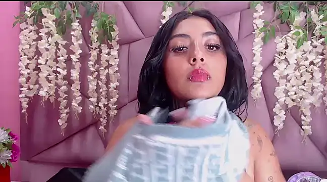 Snapshot of Lovely_celeste chatting on March 19, 2025, 2:59 am Lovely celeste online show from March 19, 2025, 2:59 am