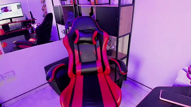 Snapshot of Lovely_celeste chatting on October 9, 2025, 3:15 am Lovely celeste online show from October 9, 2025, 3:15 am