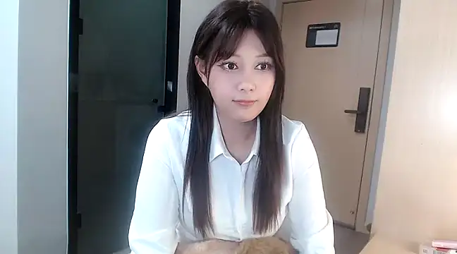 puppy-mango online show from December 7, 2024, 6:43 am