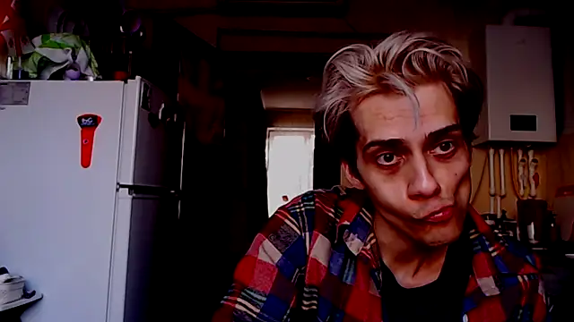 ShineMax18 online show from December 4, 2024, 11:52 am