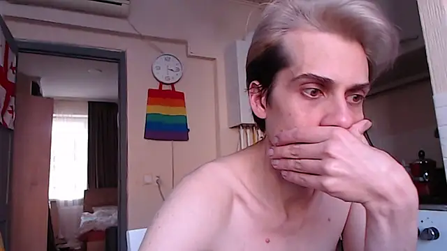 ShineMax18 online show from December 6, 2024, 11:22 am