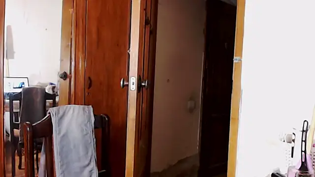 ShineMax18 online show from January 19, 2025, 6:00 pm