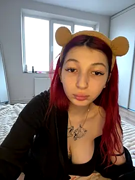 Alissa kiss online show from December 6, 2024, 1:33 pm