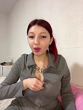 Alissa kiss online show from January 11, 2025, 5:07 pm