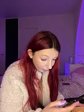 Alissa kiss online show from January 22, 2025, 7:45 pm