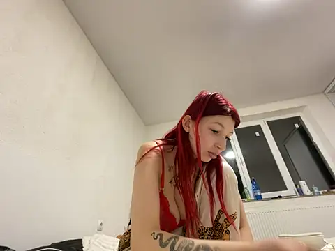 Alissa kiss online show from March 14, 2025, 6:29 pm