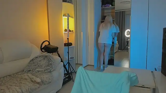 1AlexaGoddess3 online show from March 9, 2025, 3:01 am