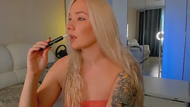 1AlexaGoddess3 online show from September 24, 2025, 5:33 am