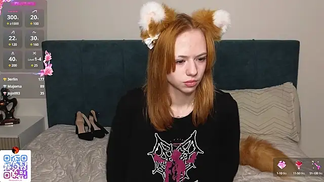 Snapshot of LynneByron chatting on January 15, 2025, 11:08 pm LynneByron online show from January 15, 2025, 11:08 pm