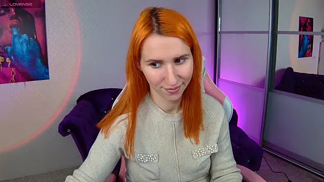 Snapshot of AliceBYKiss chatting on January 29, 2025, 7:57 am AliceBYKiss online show from January 29, 2025, 7:57 am