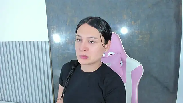 Snapshot of lana_boomer chatting on October 31, 2025, 8:10 pm lana boomer online show from October 31, 2025, 8:10 pm