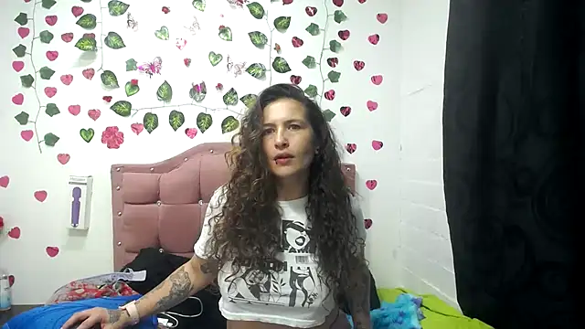 Leyla Horny Bg online show from January 24, 2025, 11:56 pm