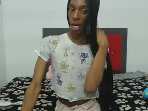 lucianadolll online show from February 17, 2025, 5:10 pm