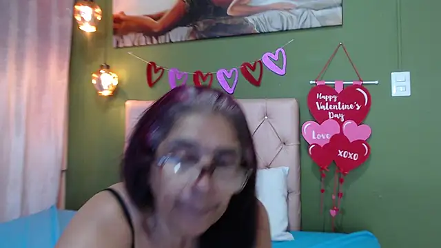 Snapshot of renata_milf_ chatting on February 15, 2025, 4:34 pm renata milf online show from February 15, 2025, 4:34 pm