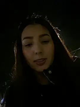 licky lu online show from December 25, 2024, 6:52 am