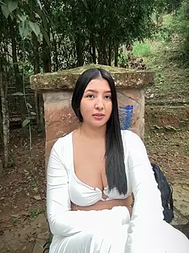 Snapshot of licky_lu chatting on March 8, 2026, 7:50 pm licky lu online show from March 8, 2026, 7:50 pm