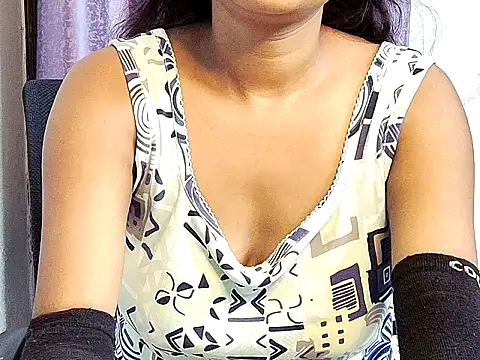 Snapshot of samosa73 chatting on September 14, 2025, 3:11 pm samosa73 online show from September 14, 2025, 3:11 pm