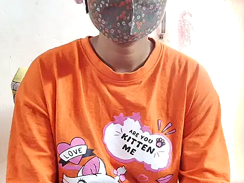 Snapshot of samosa73 chatting on November 28, 2025, 8:39 am samosa73 online show from November 28, 2025, 8:39 am