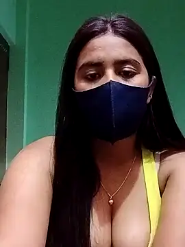 Snapshot of lovely-tanu chatting on December 8, 2024, 11:14 am lovely-tanu online show from December 8, 2024, 11:14 am