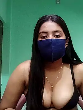 Snapshot of lovely-tanu chatting on December 24, 2024, 8:33 am lovely-tanu online show from December 24, 2024, 8:33 am