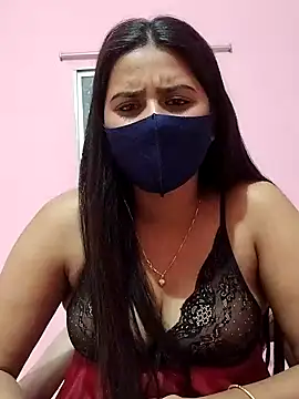Snapshot of lovely-tanu chatting on January 3, 2025, 1:36 pm lovely-tanu online show from January 3, 2025, 1:36 pm