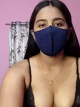 Snapshot of lovely-tanu chatting on January 13, 2025, 11:19 am lovely-tanu online show from January 13, 2025, 11:19 am