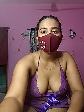 Snapshot of lovely-tanu chatting on September 25, 2025, 10:13 pm lovely-tanu online show from September 25, 2025, 10:13 pm