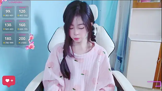 Snapshot of xiyao1314 chatting on October 21, 2025, 4:57 am xiyao1314 online show from October 21, 2025, 4:57 am