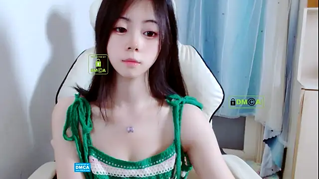 xiyao1314 online show from November 28, 2025, 2:25 am