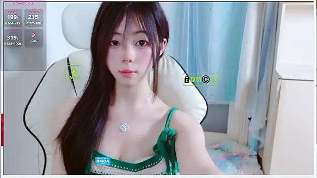 xiyao1314 online show from May 4, 2026, 12:12 pm