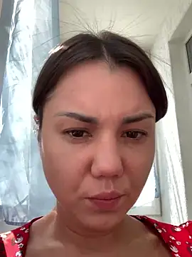 MiraMiss online show from May 7, 2026, 7:25 am