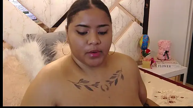 RAVENDIPAUL online show from March 19, 2025, 1:10 am