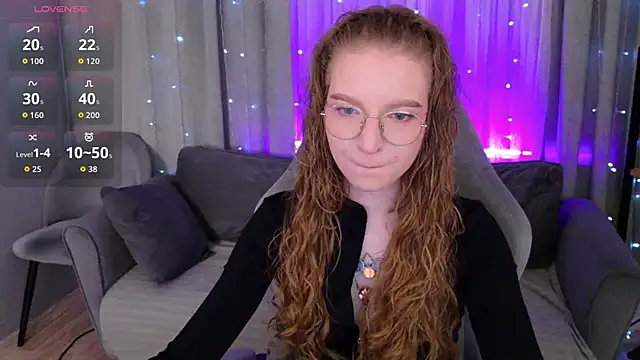 VioletShine online show from March 25, 2026, 1:06 pm